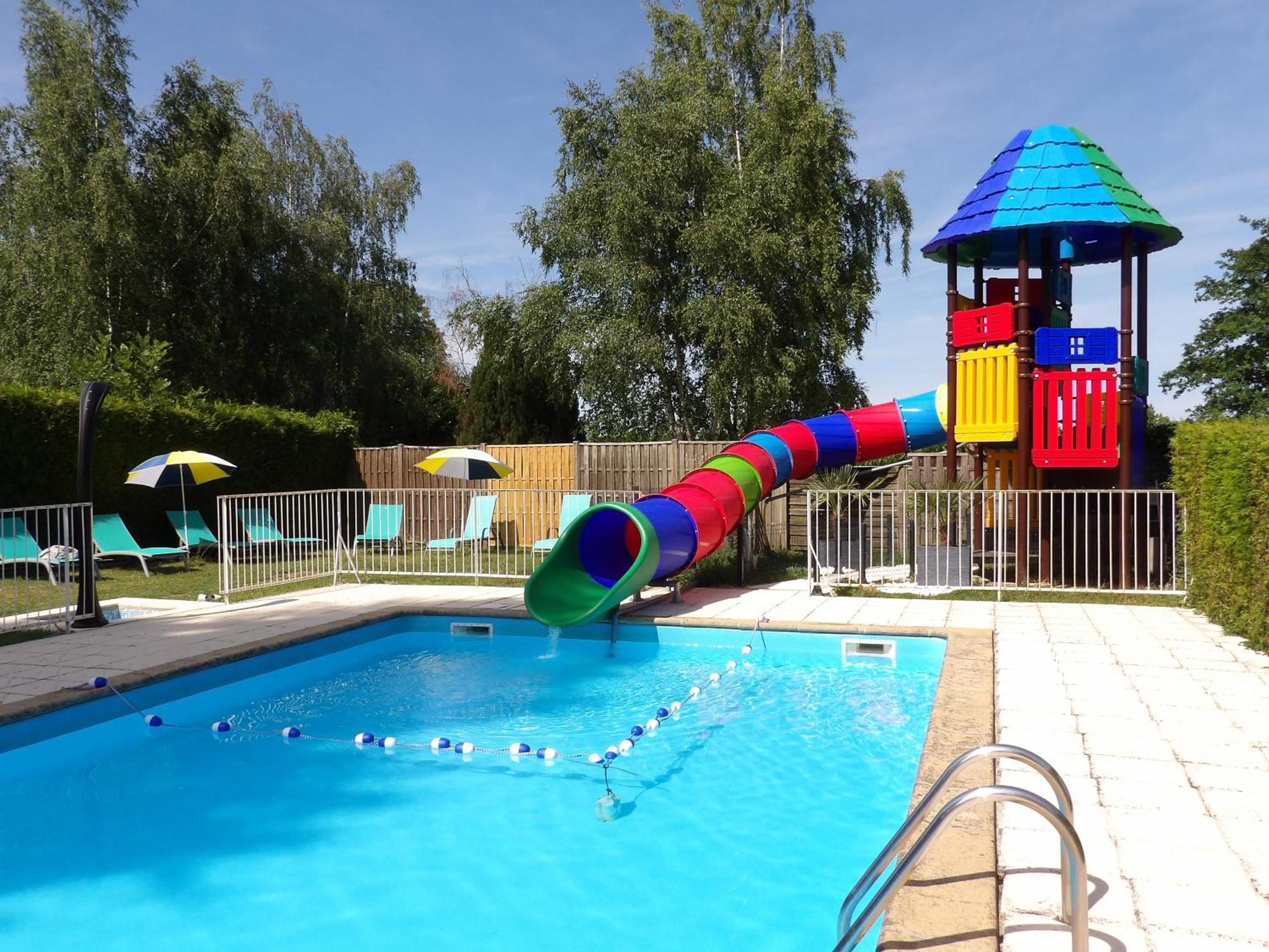 Mézières-sous-Lavardin Camping Smile & Braudieres מראה חיצוני תמונה