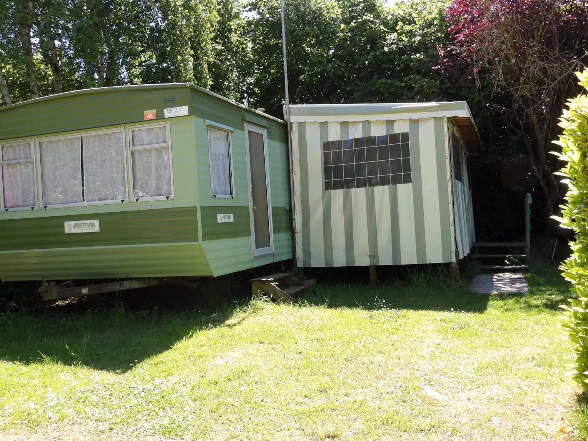 Mézières-sous-Lavardin Camping Smile & Braudieres מראה חיצוני תמונה